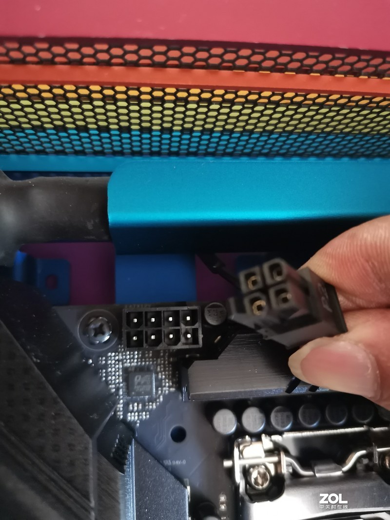 迎广H-FRAME mini 彩虹版装机 大神帮我看看内存频率为啥是2133