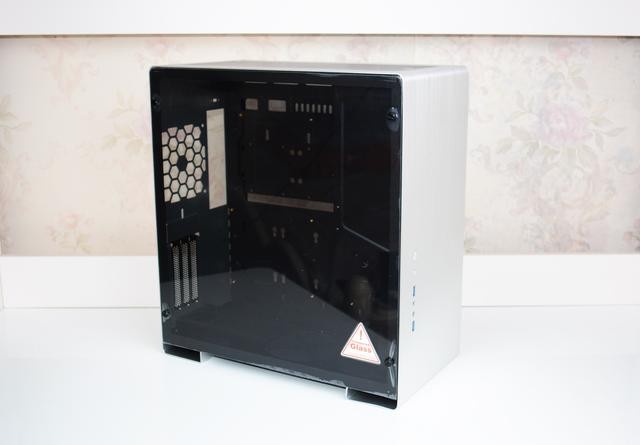 OMG！我的显卡终于站起来了！乔思伯U5S机箱 装机体验