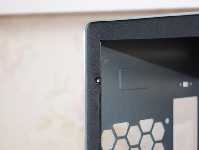 OMG！我的显卡终于站起来了！乔思伯U5S机箱 装机体验