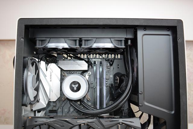 OMG！我的显卡终于站起来了！乔思伯U5S机箱 装机体验