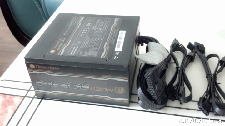Smart SE 530W电源有许多改良的特性