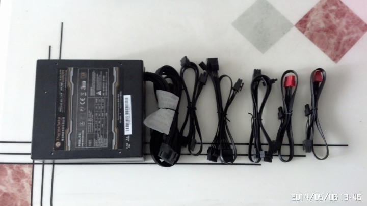 Smart SE 530W电源有许多改良的特性