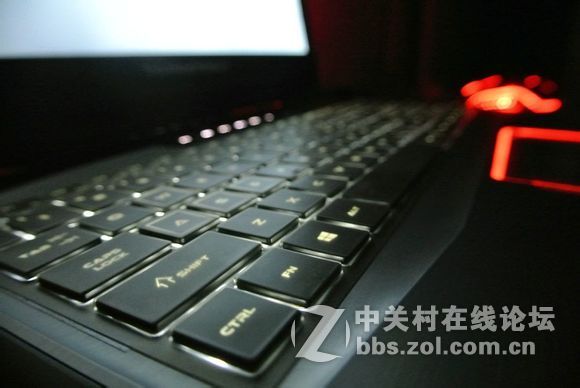 给911加两个小眼睛，将作死进行到底~