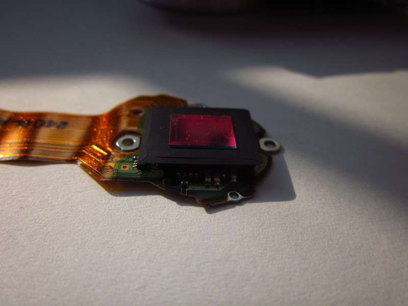 松下ZS10拆机，CCD除灰体验。与大家共享。