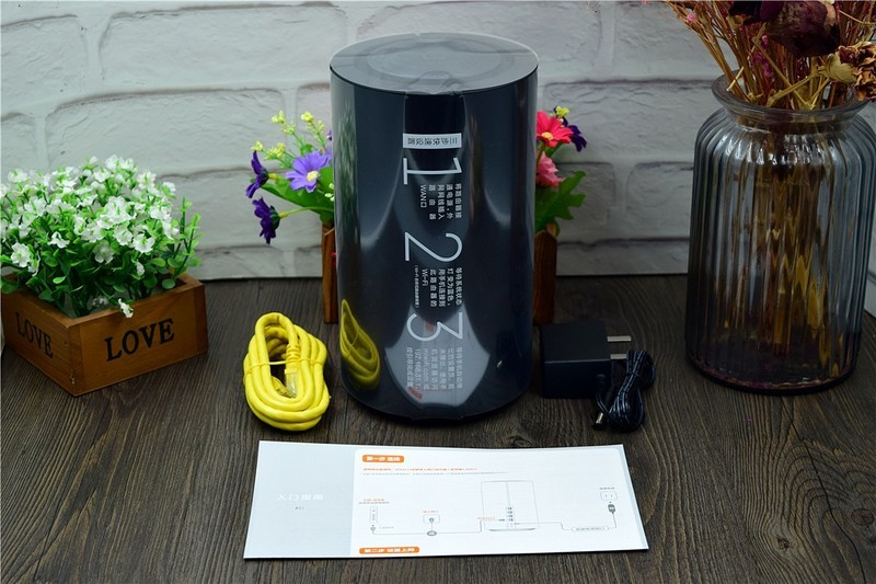 有颜值更有实力，最大可连128台设备：小米路由器AC2100评测！