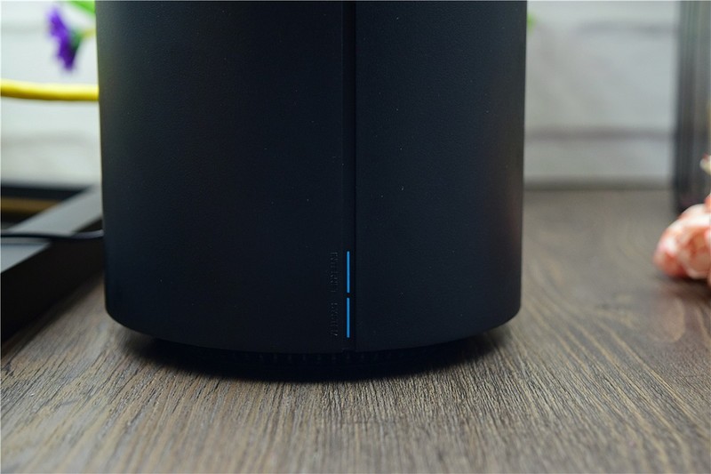 有颜值更有实力，最大可连128台设备：小米路由器AC2100评测！