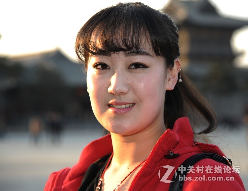 D700  24-120情人节，扫街，抓拍的几个美女和人像