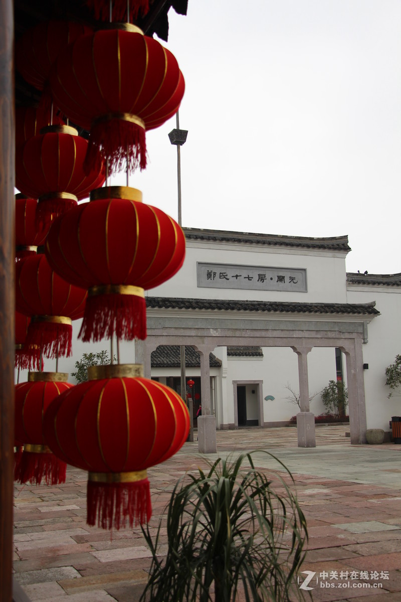 #一个春节，一台相机#老房子的红灯笼