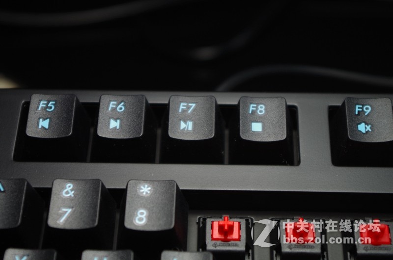 准系统袭来 买个G.S-57 配合立人Mr.UNC