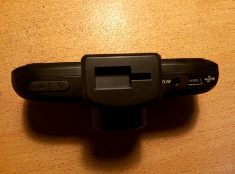 中恒S30+行车记录仪 低调的王者之外形