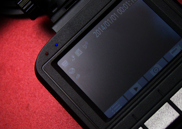 【凯立德 CT53行车记录仪 试用 + 外观篇】