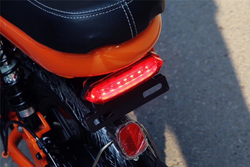 新竣黑马品牌，长跑王FIIDO-L2 电动车开箱体验