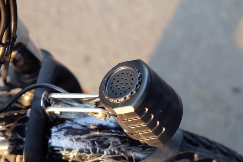 新竣黑马品牌，长跑王FIIDO-L2 电动车开箱体验