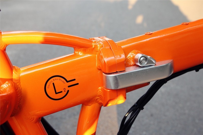 新竣黑马品牌，长跑王FIIDO-L2 电动车开箱体验