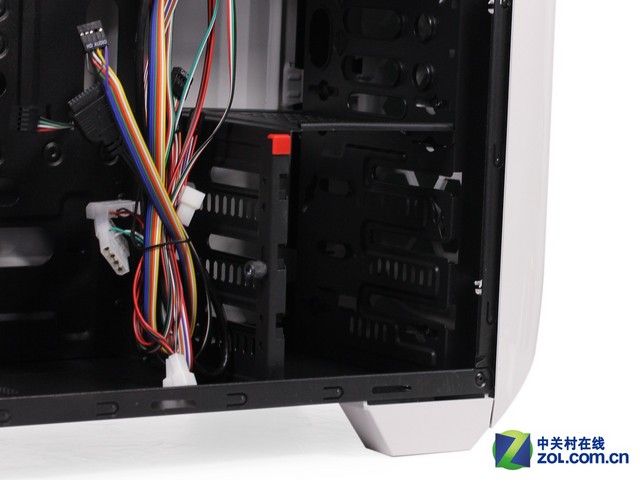 2015新理念 金河田超越beyond机箱评测