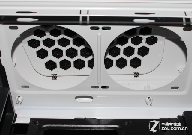 2015新理念 金河田超越beyond机箱评测