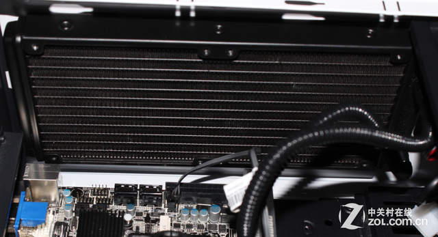 2015新理念 金河田超越beyond机箱评测