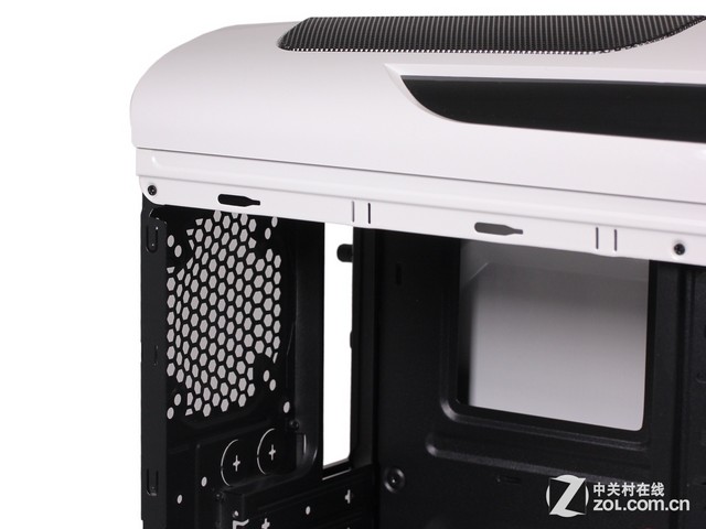 2015新理念 金河田超越beyond机箱评测