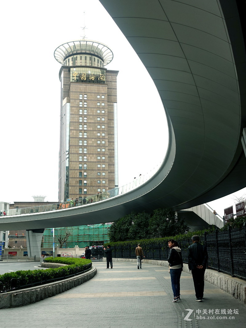 索尼黑卡的色彩