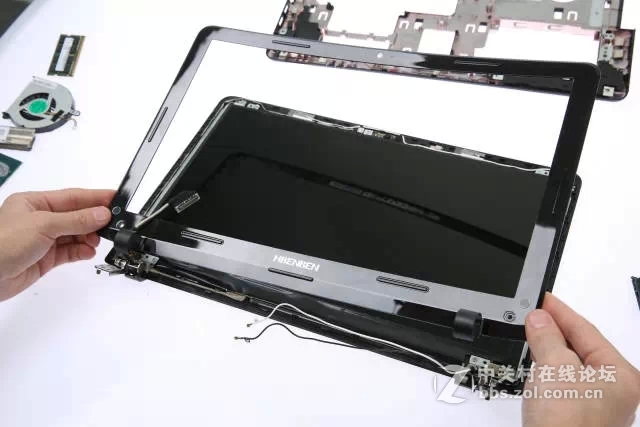 【麦本本】大麦2S拆解，通过此贴让大家鉴赏公版模具的本本结构