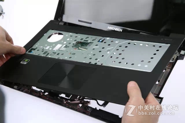 【麦本本】大麦2S拆解，通过此贴让大家鉴赏公版模具的本本结构