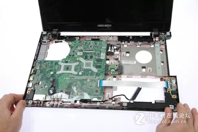 【麦本本】大麦2S拆解，通过此贴让大家鉴赏公版模具的本本结构