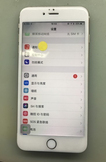 iPhone 6s Plus开机不显示