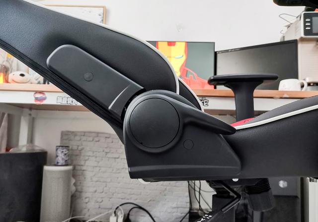 电竞椅为什么贵，体验维齐一个月，告诉你花一千多值不值？