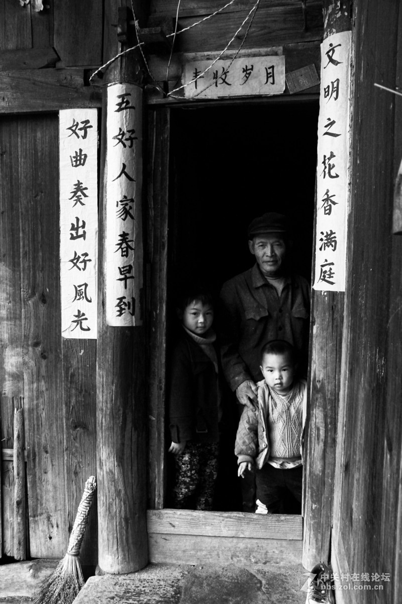 同样是“活着”