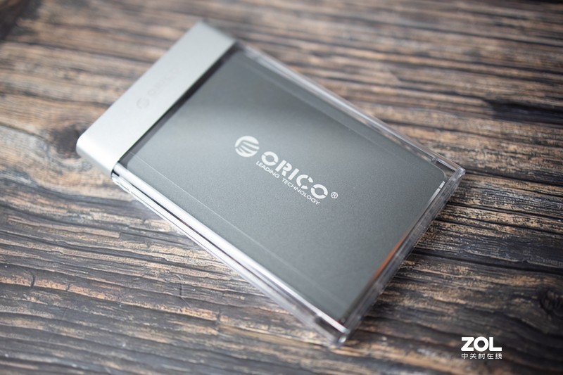 我用398元组了个移动固态硬盘！体验ORICO 迅龙战甲固态硬盘套装