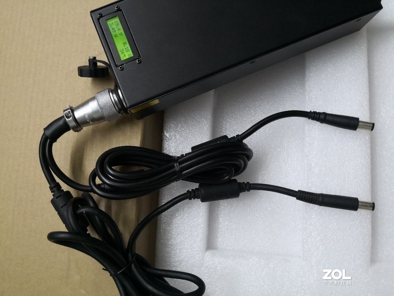 Alienware Area-51m  双线单电源使用体验