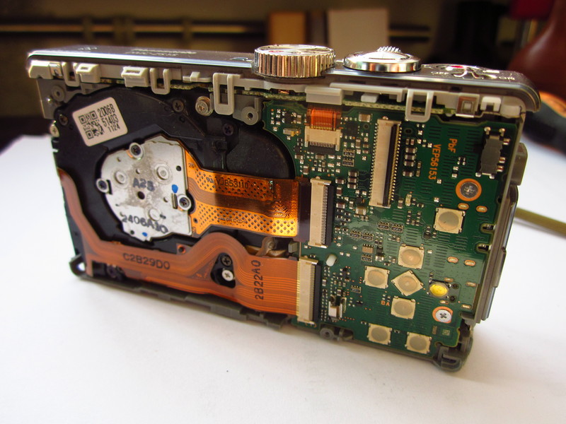 松下ZS10拆机，CCD除灰体验。与大家共享。