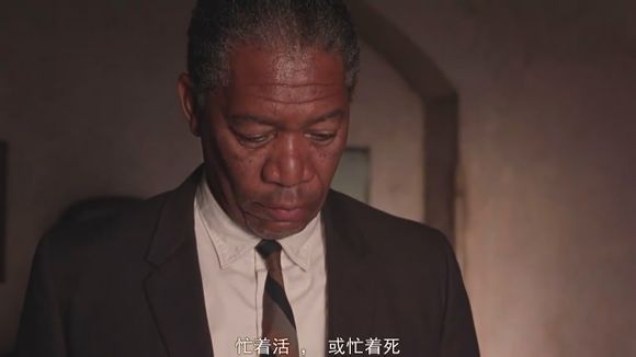#QUMI Q4，随时随地体验私人影院#我的VIP影院​