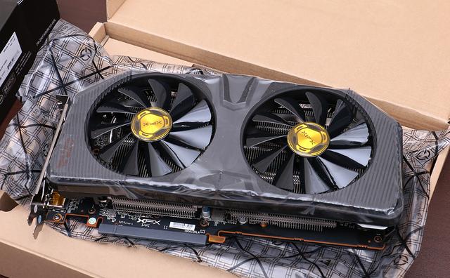 首批买公版的玩家要哭了？非公版 AMD RX 5700 果然很冷静