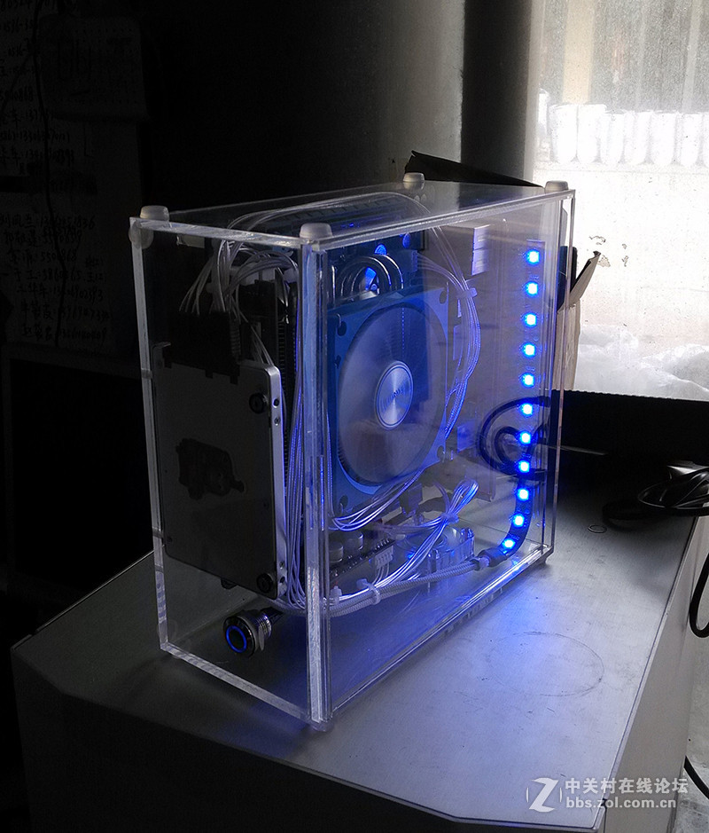 巴掌大有机玻璃小箱简单改造HTPC简介