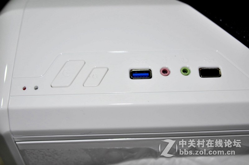 #小机箱有大肚量#  一款设计紧凑的mini机箱