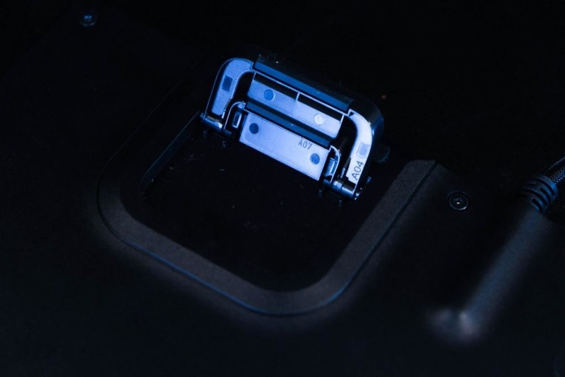 GL矮轴触发能快多少？罗技G813评测及Logitech G HUB使用教程