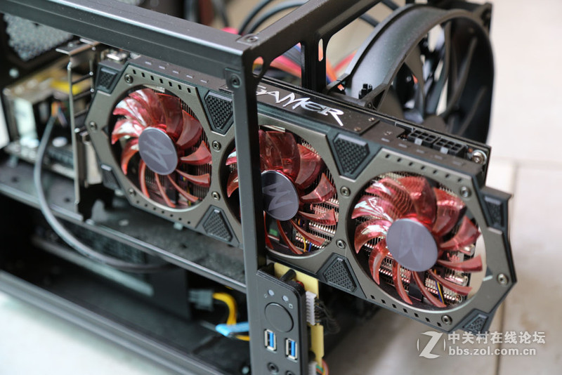 ITX小主机升级 GTX960 超长卡 机箱给力居然塞进去了。