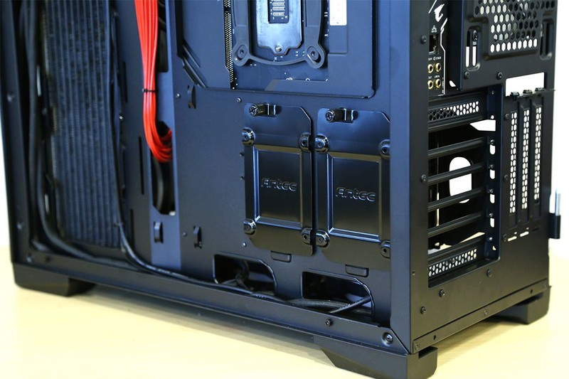 预算2万 9900K加2080显卡配安钛克冰钻机箱打造RGB信仰主机