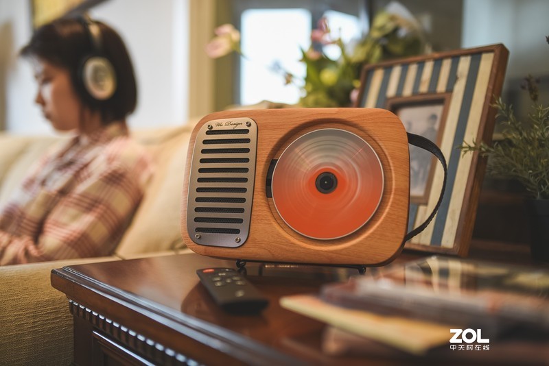 怀旧成就经典，巫单曲人生CD机重现CD唱机的新形态