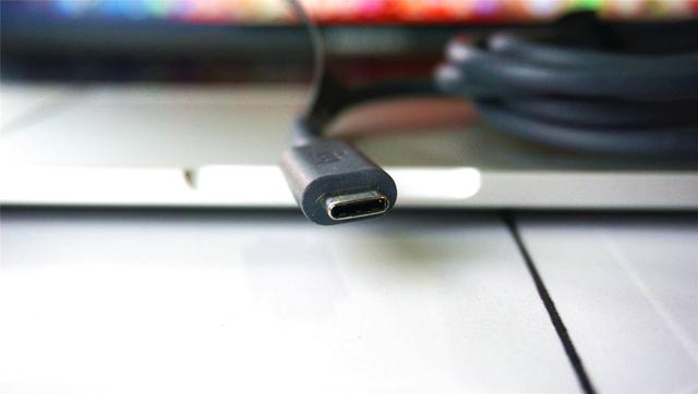 公司网络会议的必杀技！罗技 StreamCam高清摄像头深度体验分享