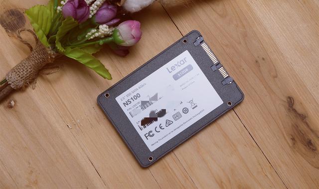 电脑升级必备，雷克沙NS100固态硬盘装机体验