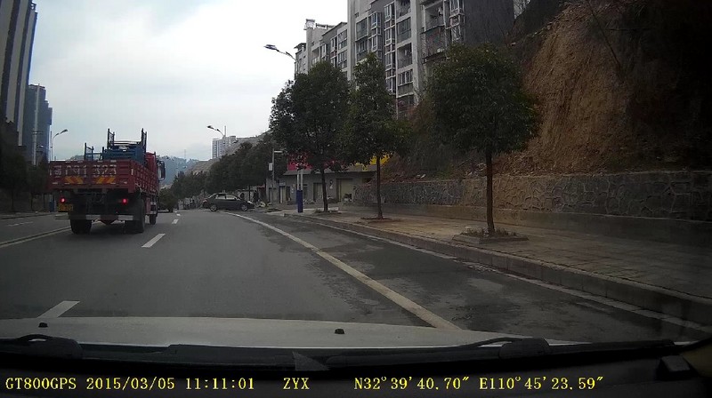中恒S30+行车记录仪 低调的王者之路试