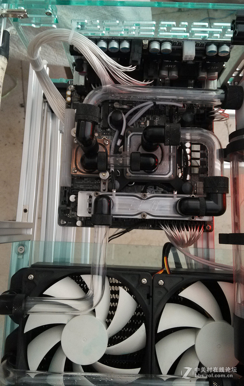 简单打造HTPC迷你机桌/桌机/桌箱一体