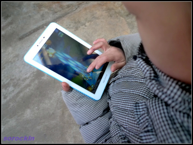 #我是七彩虹G708绝配达人#越撞色越精彩 六：使用