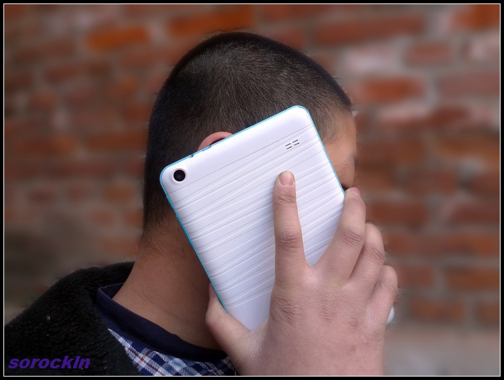 #我是七彩虹G708绝配达人#越撞色越精彩 六：使用