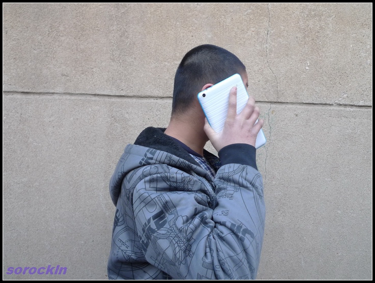 #我是七彩虹G708绝配达人#越撞色越精彩 六：使用