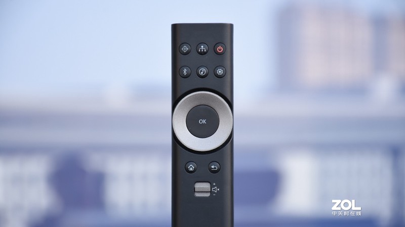 追求品质感的观影体验 优派X10-4K家用投影仪