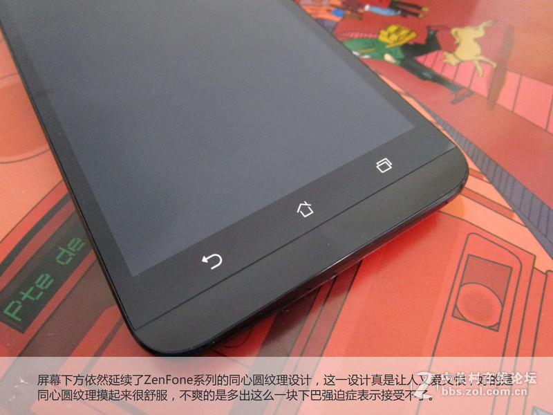 ZenFone2来了 — — 炫丽外观，全新视觉体验