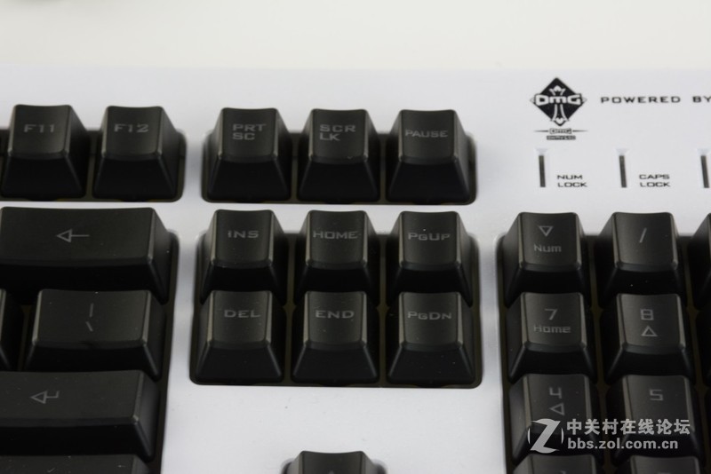 白了，瘦了，美了， OMG定制版富勒SC950静电容键盘过手小谈